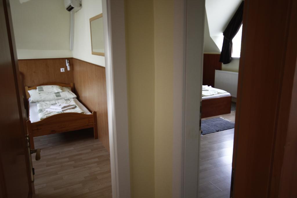 Parti Panzió Tata Quarto foto